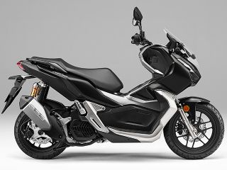 2020年 ADV150マットガンパウダーブラックメタリック(サイドビュー)