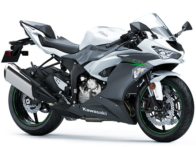 2021年 Ninja ZX-6R パールクリスタルホワイト×パールストームグレー(カタログメイン)