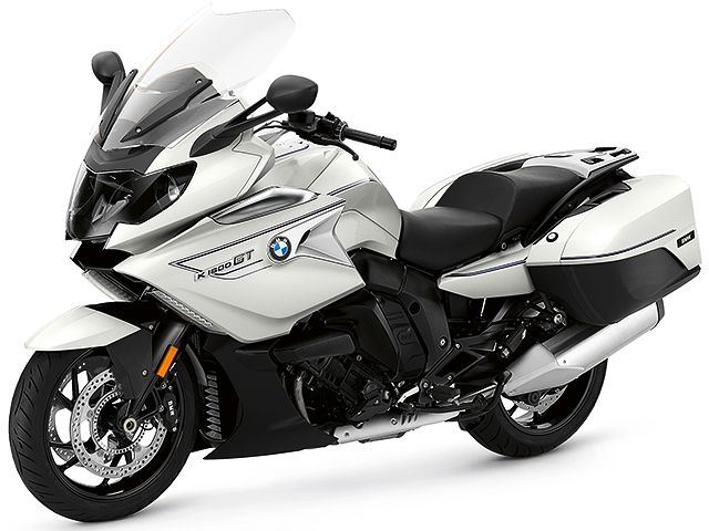 2021年 K1600GT Option 719 Mineral White Metallic(カタログメイン)