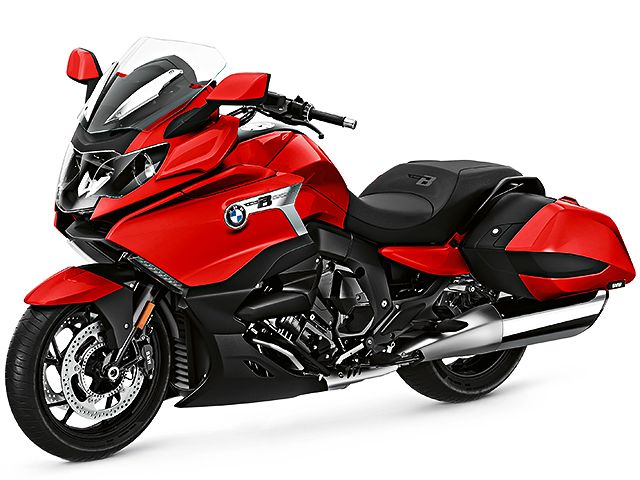 2021年 K1600B Mars Red Metallic(カタログメイン)