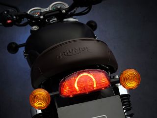 2021年 Bonneville T120 BLACK(テールライトイメージ)