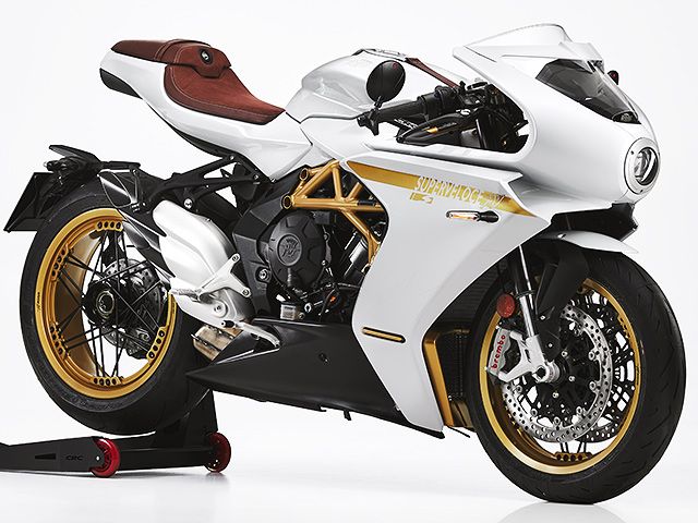 2021年 SUPERVELOCE S SURREAL WHITE/MATT GOLD(カタログメイン)