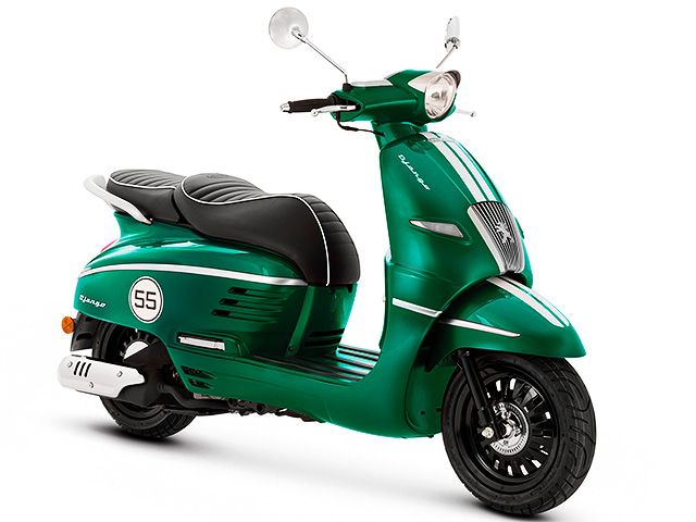 2021年 Django125 Sport レーシンググリーン(カタログメイン)