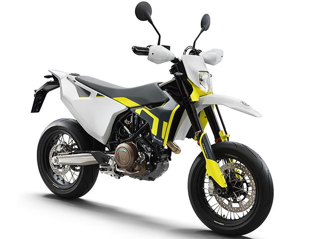 2021年 701 SUPERMOTO (カタログメイン)