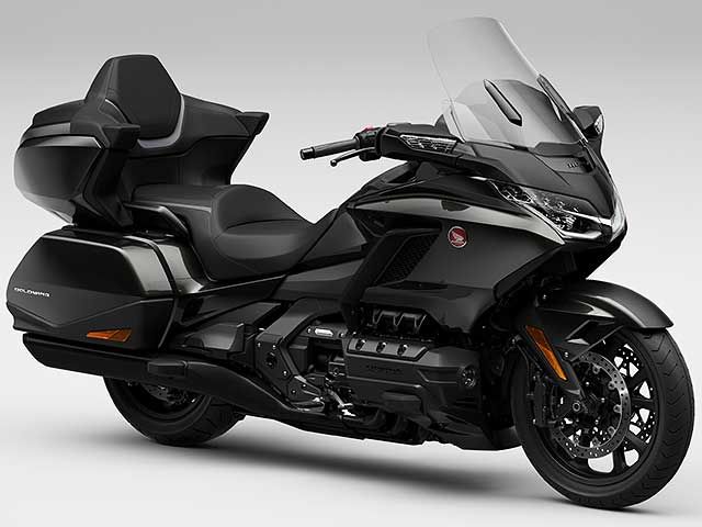 2022年 GOLDWING Tour Dual Clutch Transmission ガンメタルブラックメタリック(カタログメイン)
