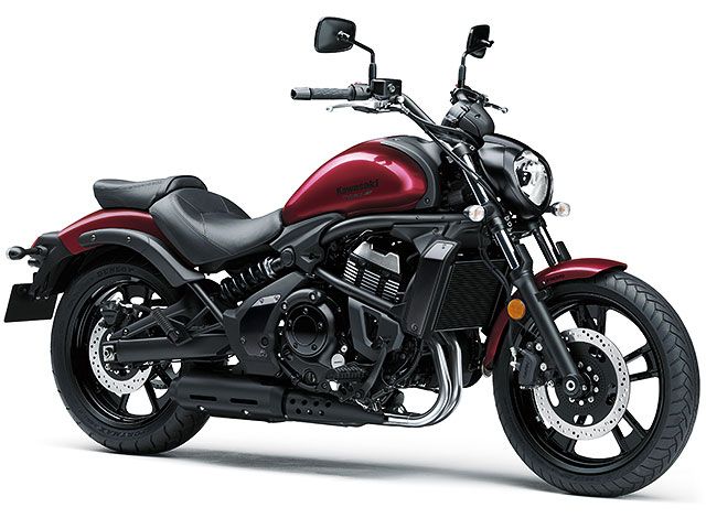 2022年 VULCAN S キャンディクリムゾンレッド(カタログメイン)