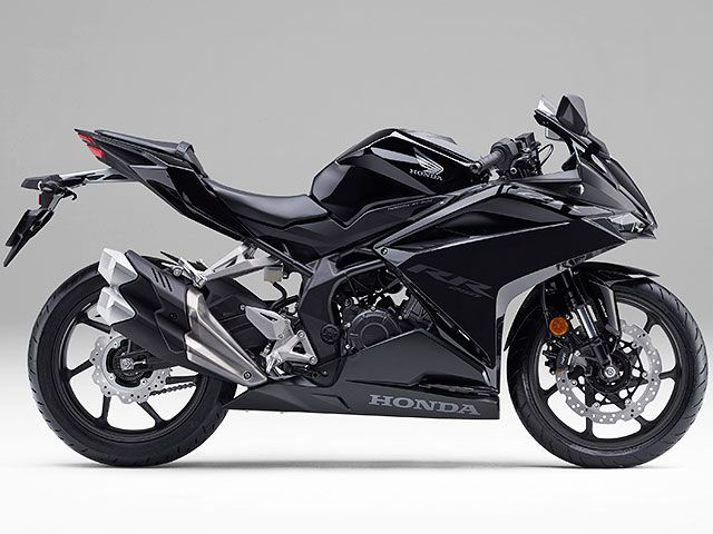 2022年 CBR250RR グラファイトブラック(カタログメイン)