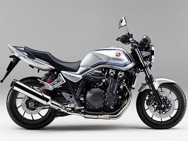 2023年 CB1300 SUPER FOUR デジタルシルバーメタリック(カタログメイン)