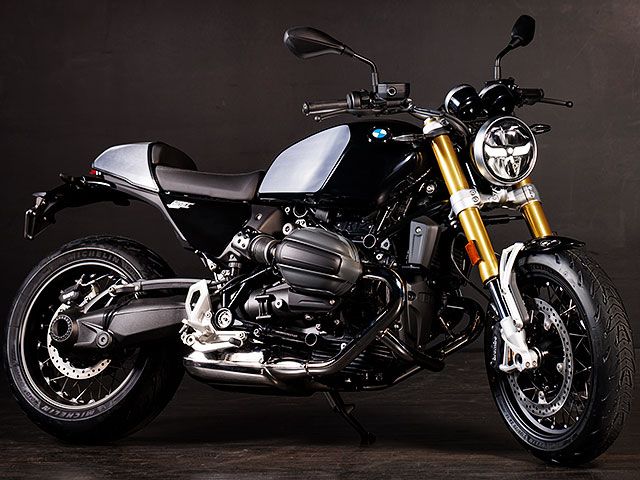 年 R12 nineT (カタログメイン)