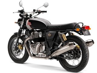 2024年 INT 650 Custom(リアビュー)