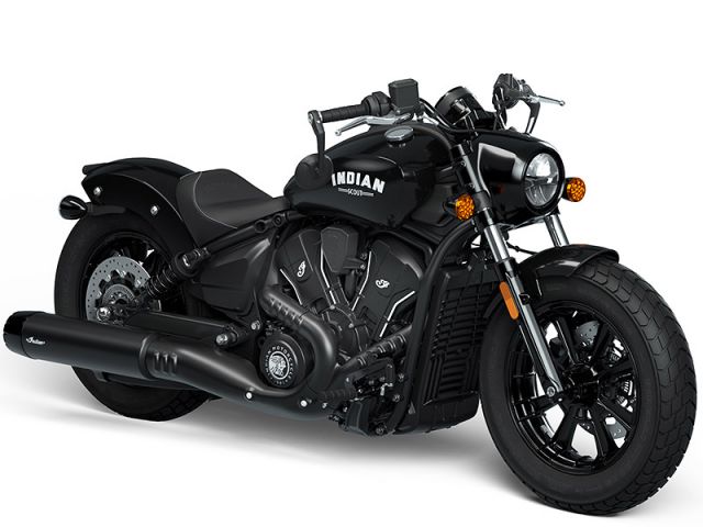 2025年 Scout Bobber Black Metallic(カタログメイン)