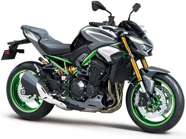 2025年 Z900 SE Metallic Graphite Gray/Ebony(カタログメイン)