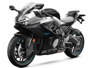 2025年 675SR-RNebula Black