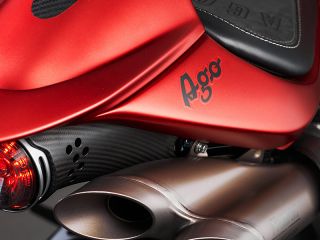 2025年 SUPERVELOCE 1000 AGO(アゴスチーニの愛称 Ago)