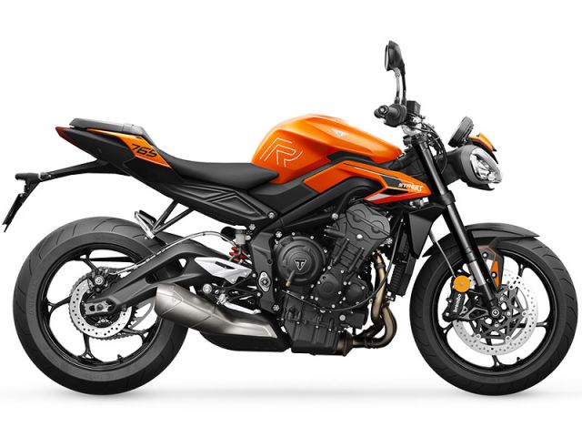 2025年 Street Triple R (カタログメイン)