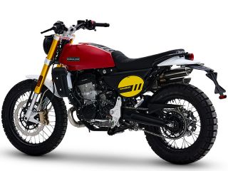 2025年 CABALLERO Scrambler500(リアビュー)
