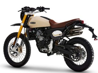 2025年 CABALLERO Rally125(リアビュー)