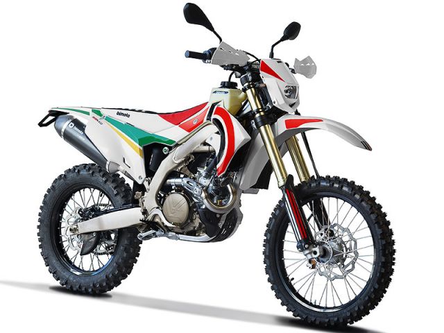 2023年 BX450 (カタログメイン)
