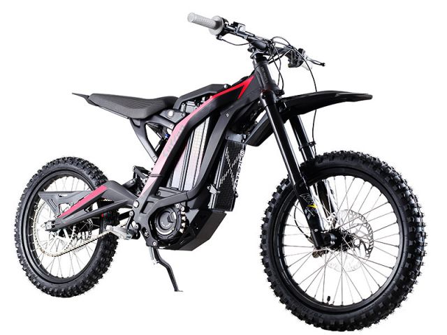 年 Light Bee S (カタログメイン)