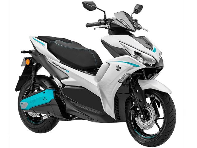 年 AEROX E (カタログメイン)