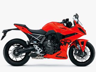 2026年 GSX-8R（サイドビュー）