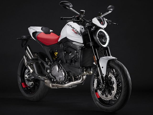 2023年 Monster + (カタログメイン)