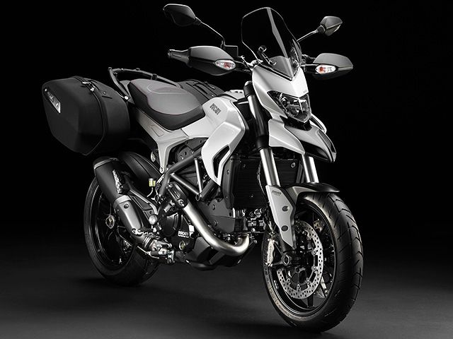 2014年 Hyperstrada アークティックホワイト（カタログメイン）