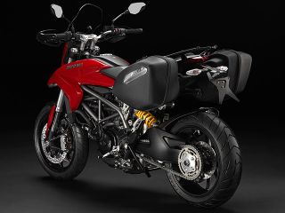 2014年 Hyperstrada（リアビュー）