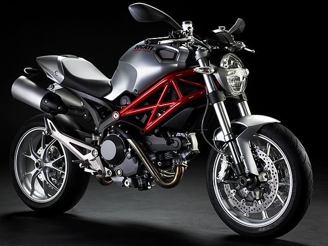 2009年 Monster 1100 （カタログメイン）