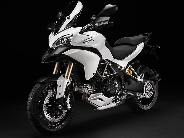 2012年 Multistrada 1200 アークティックホワイト(カタログメイン)