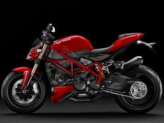 2013年 Streetfighter 848レッド