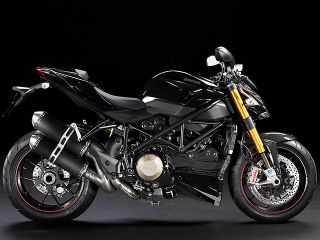 2011年 Streetfighter Sミッドナイトブラック