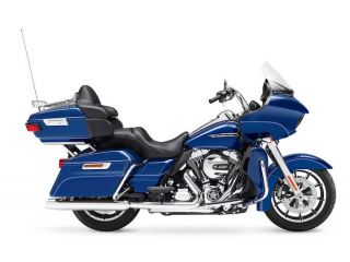 2016年 FLTRU Road Glide Ultraスーペリアブルー