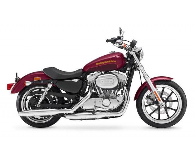 ハーレーXL883スーパーロー 2013年式Cobra 鼓動バッフル付き ハーレーダビッドソン（Harley-Davidson） XL883L Super Low カラー