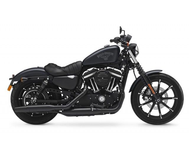 2017年 XL883N Iron883 ブラックデニム(カタログメイン)