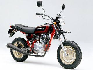 2006年 Ape100 Deluxeブラック