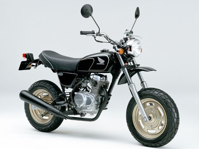 ホンダ（HONDA）2003年 Ape50 Deluxe・カラーチェンジのカタログ情報 | 沖縄のバイクを探すなら【グーバイク沖縄】