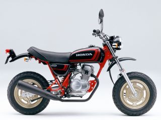 2005年 Ape50 Deluxeブラック