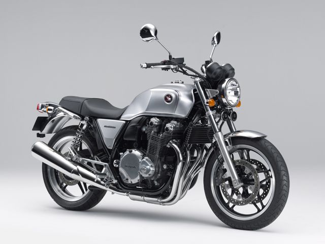 ホンダ Honda 12年 Cb1100 マイナーチェンジのカタログ情報 沖縄のバイクを探すなら グーバイク沖縄