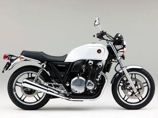 2017年 CB1100