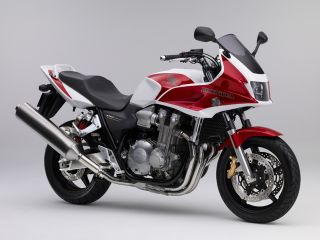 2007年 CB1300 SUPER BOL D'ORパールサンビームホワイト/キャンディーアルカディアンレッド