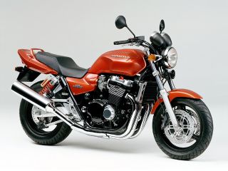 ホンダ（HONDA）1998年 CB1300 SUPER FOUR・新登場のカタログ情報 | 沖縄のバイクを探すなら【グーバイク沖縄】