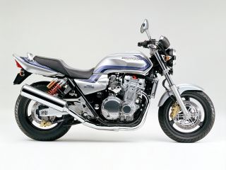 2000年 CB1300 SUPER FOURフォースシルバーメタリック／ストライプパターン