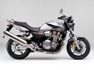 2004年 CB1300 SUPER FOURデジタルシルバーメタリック/ブラックメタリック