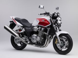 2007年 CB1300 SUPER FOUR ABSパールサンビームホワイト/キャンディーアルカディアンレッド（スタンダードモデル）