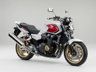 2012年 CB1300 SUPER FOUR ABSパールサンビームホワイト/キャンディーアルカディアンレッド/サイクロンブルーメタリック
