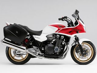 2011年 CB1300 SUPER TOURINGパールサンビームホワイト×キャンディーアルカディアンレッド