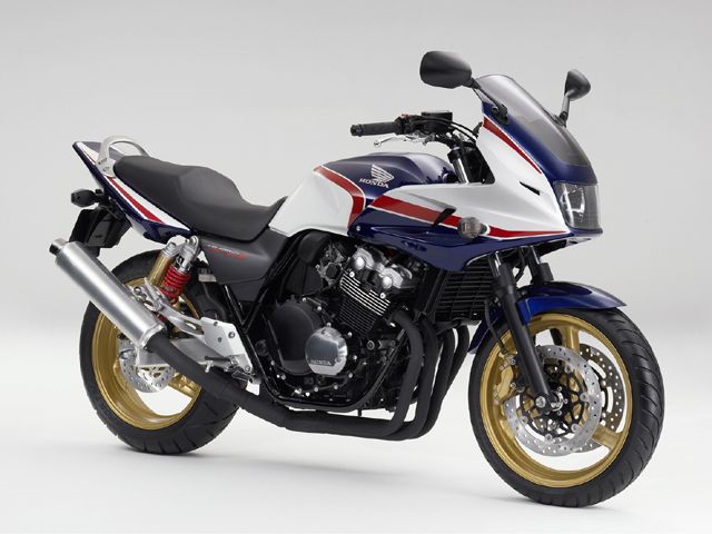 2006年 CB400 SUPER BOL D'OR パールヘロンブルー（カタログメイン）
