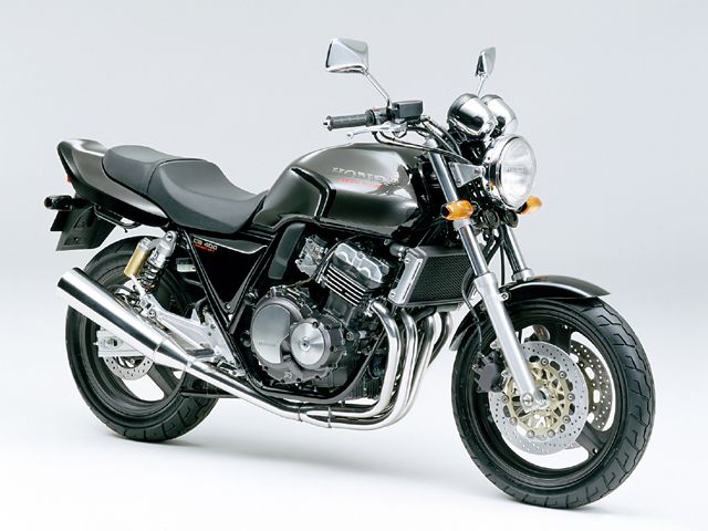 【CB400 スーパーフォア サービスマニュアル】★NC31★1992年4月★ ホンダ（HONDA） CB400 SUPER FOUR 新登場 (1992年) の型式・スペック