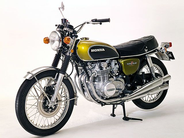 1971年 DREAM CB500 FOUR ゴールド(カタログメイン)